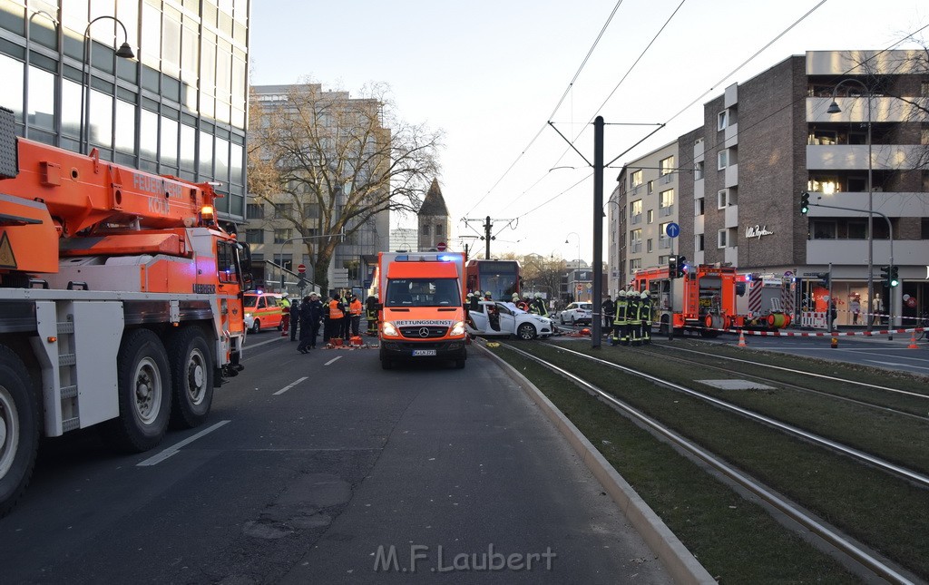 VU PKW Strab Koeln Mitte Pipinenstr Hohestr P019.JPG - Miklos Laubert